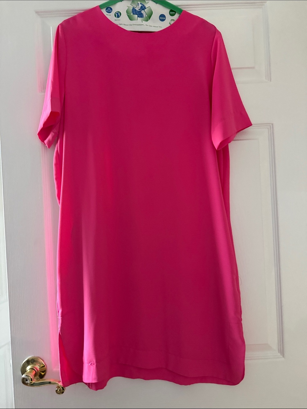 Davi & Dani Bright Hot Pink Shift Dress